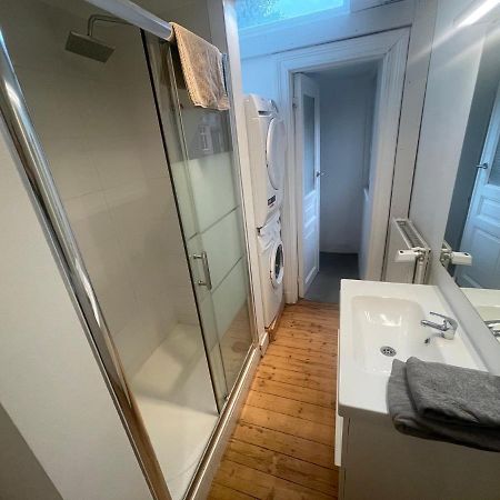 Charming Room In Eu District 브뤼셀 외부 사진