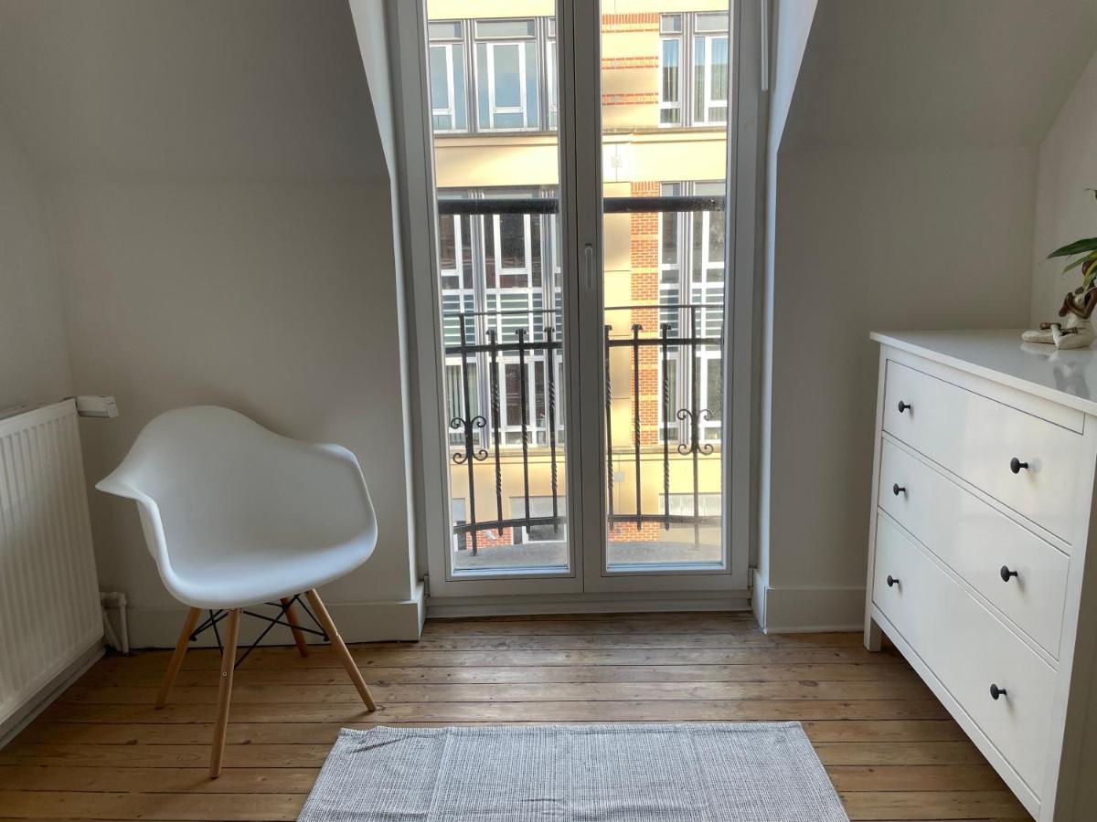 Charming Room In Eu District 브뤼셀 외부 사진